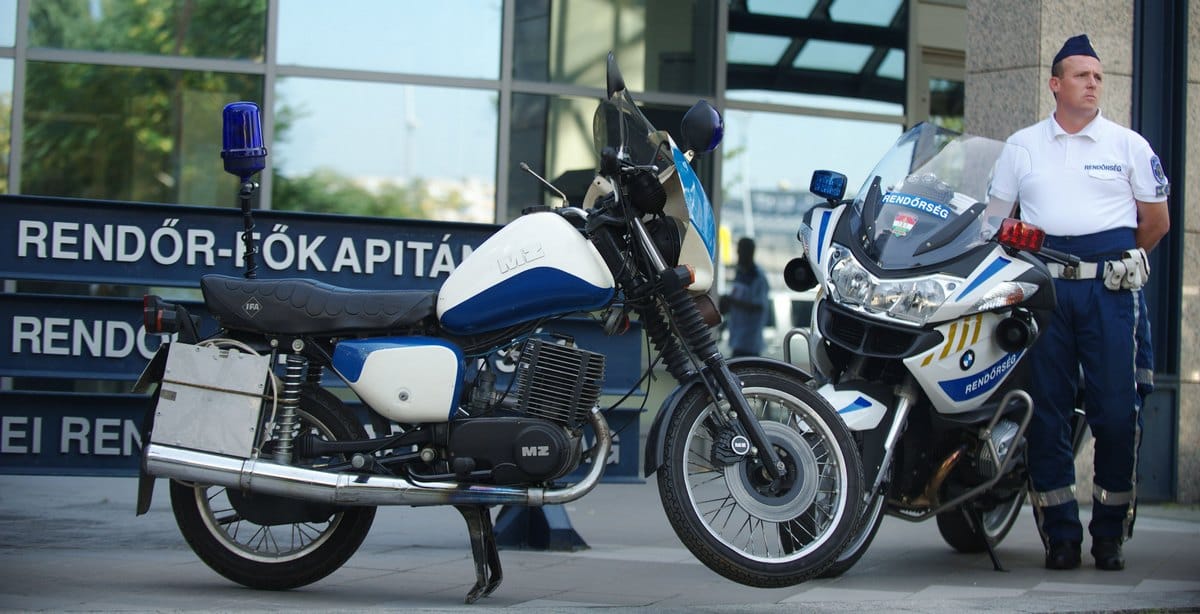 Átadták az új BMW rendőrmotorokat