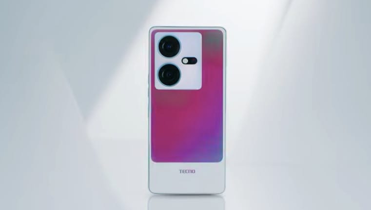 Ennek a telefonnak 1600 különböző színe lehet, 0,03 mp alatt vált köztük – videó