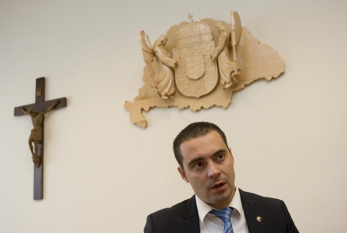 A Fidesz a Jobbik igazi arcára kíváncsi