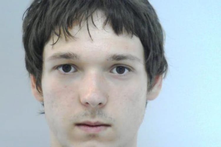 Nyoma veszett egy 21 éves fiatalnak Budapesten, ha tud, segítsen