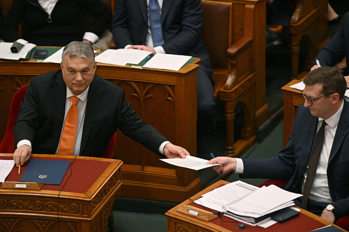 A Szijjártó-klón és az új generációs Orbán-csapat, amely a döntéseket hozza