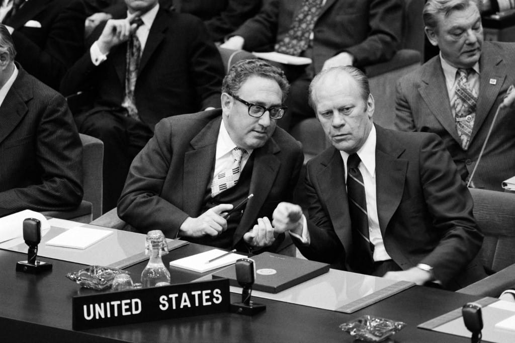 Jeszenszky Géza: Kissinger, a történelemformáló reálpolitikus
