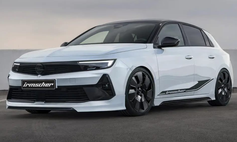 Villámcsapás: még sportosabb lett az Opel Astra GSe