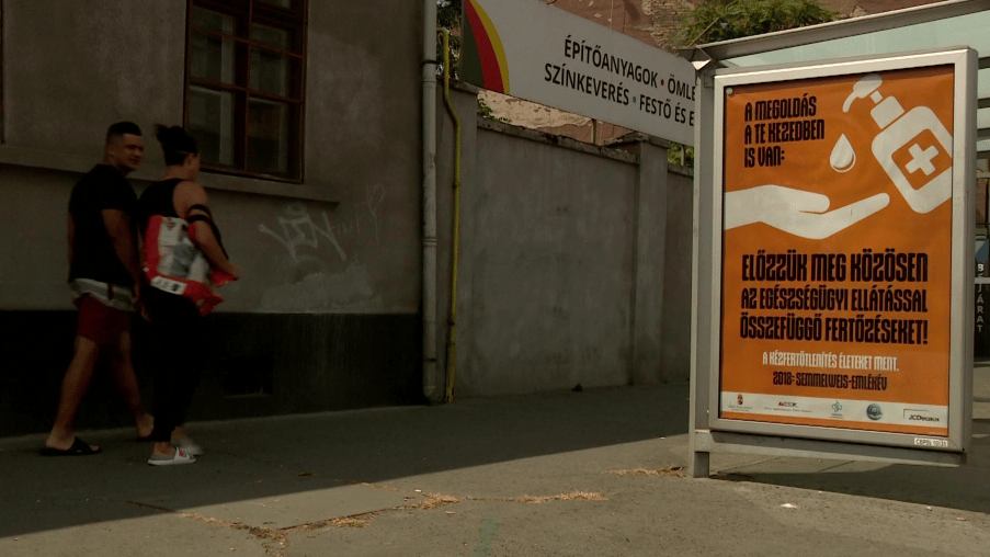 Plakátokkal küzd a kormány a kórházi fertőzések ellen