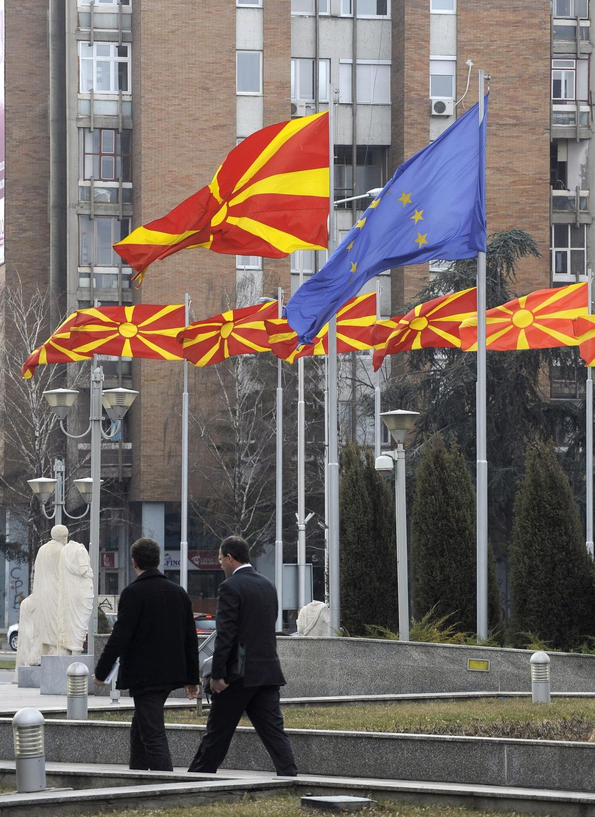 Hivatalos: Észak-Macedónia lett Macedónia