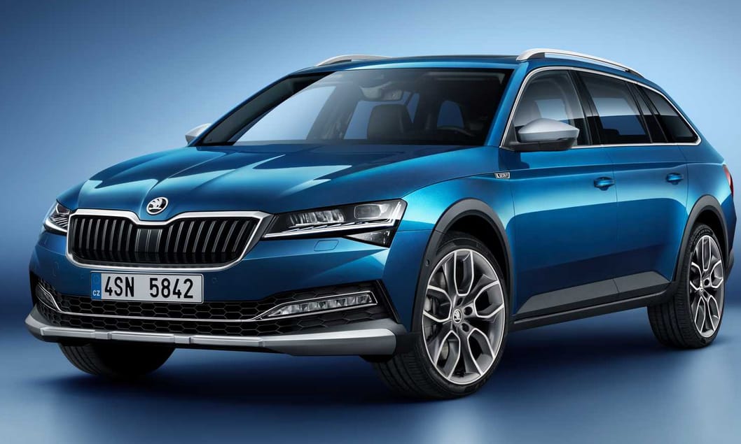 Most először: íme az új Skoda Superb terepkombi kivitele