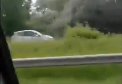 Százhússzal haladt a szembesávban egy autó az M7-esen, a rendőrök nem intézkedtek