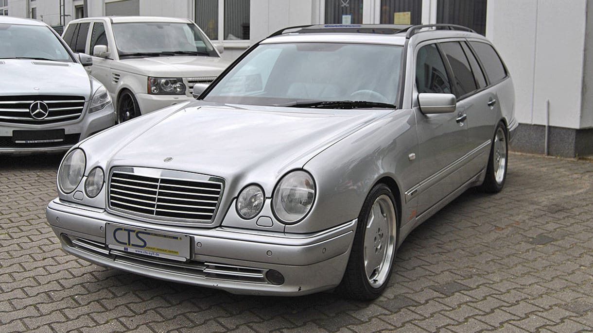 Megéri a tízszeres felárat ez a Mercedes, csak azért mert Schumié volt?