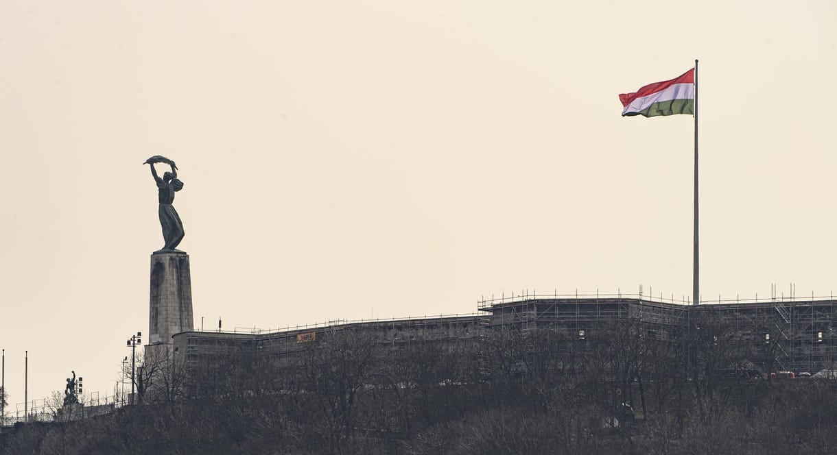 Esőre és szélre is számítani kell az ünnepi hétvégén, de hétfőn kisüthet a nap