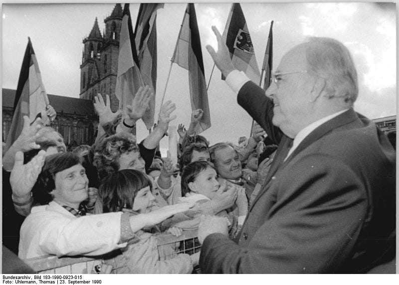 Helmut Kohlék nyugdíjemeléssel nyerték az NDK-s választást – 1990. október 11.