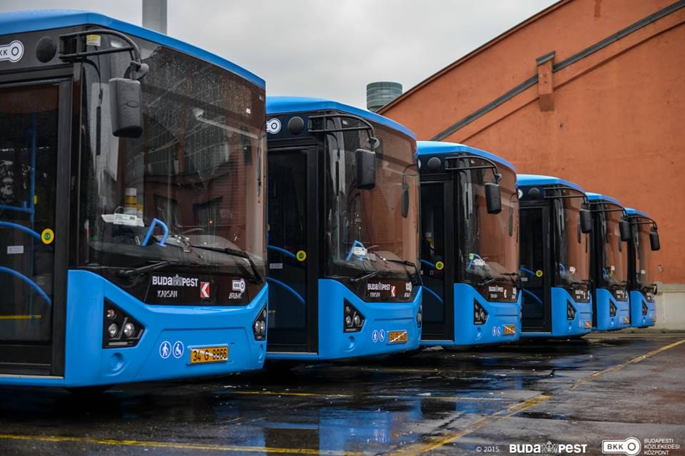Felújítják az M3 aluljáróit és új buszok is érkeznek a fővárosba