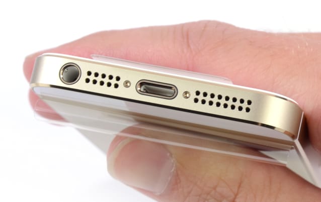 Ha minden igaz, egy új kütyüt is csomagol az Apple az új iPhone-ok mellé