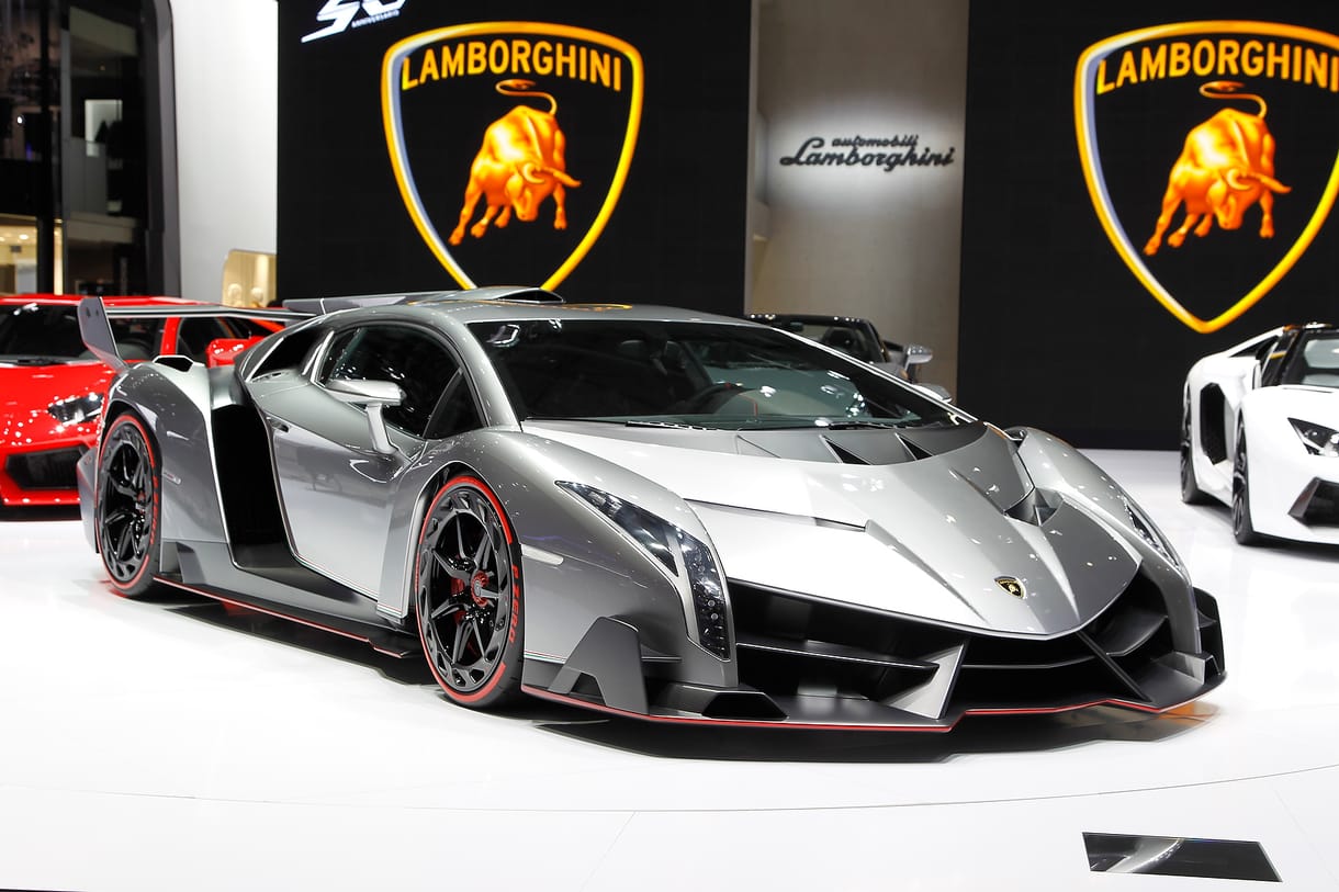 Itt az első videó a Lamborghini új csodaautójáról