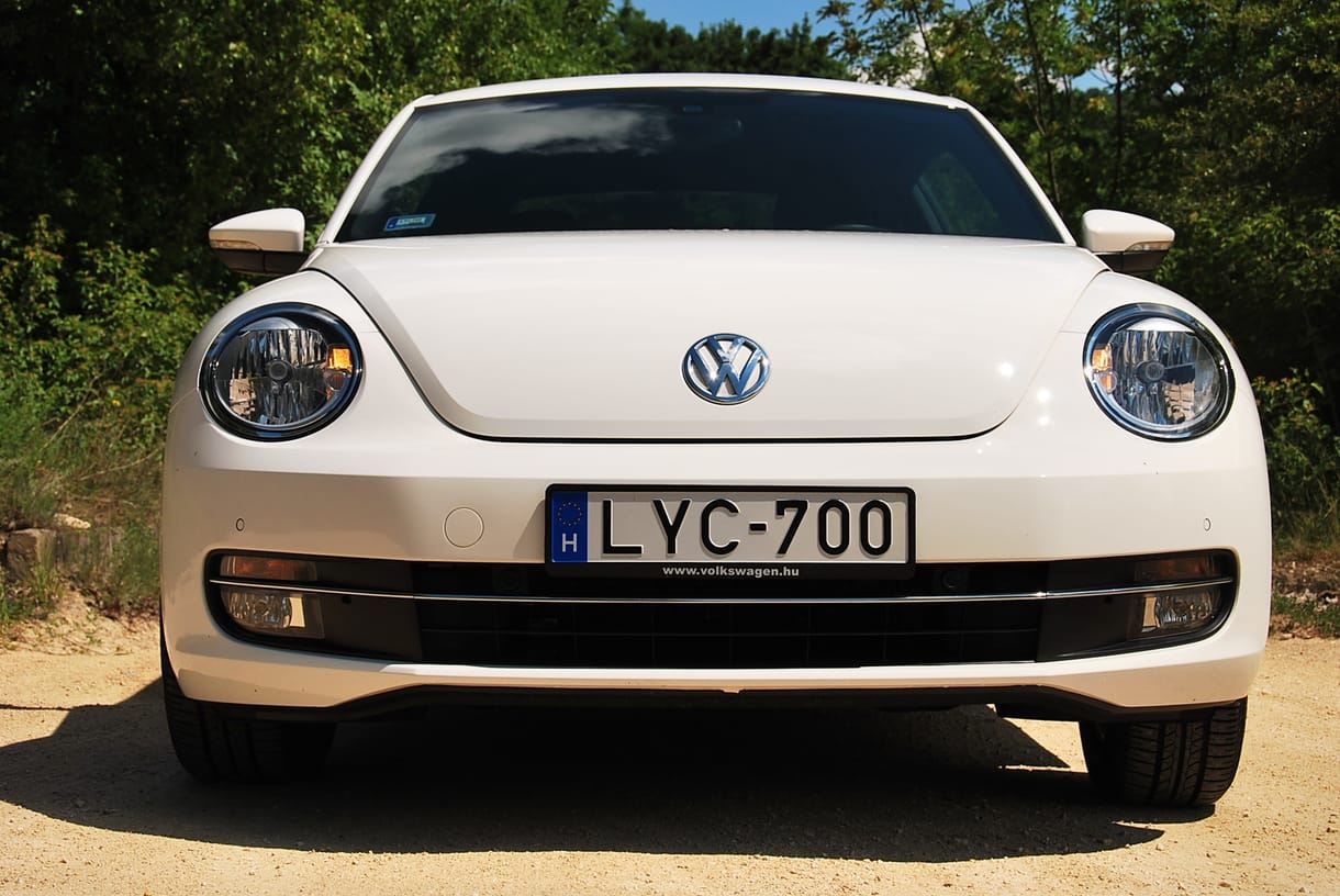 Volkswagen Beetle teszt: kicsit bogaras a hangulatom máma