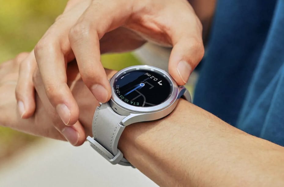 Alma vagy galaxis? Erősödésbe kezdtek a Samsung órái az Apple Watch rovására