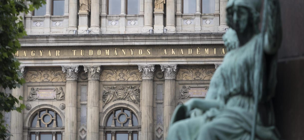 Akadémiai Dolgozók Fóruma: A kormány valódi szándéka az MTA vagyonának megszerzése és a kutatóhálózat lerombolása