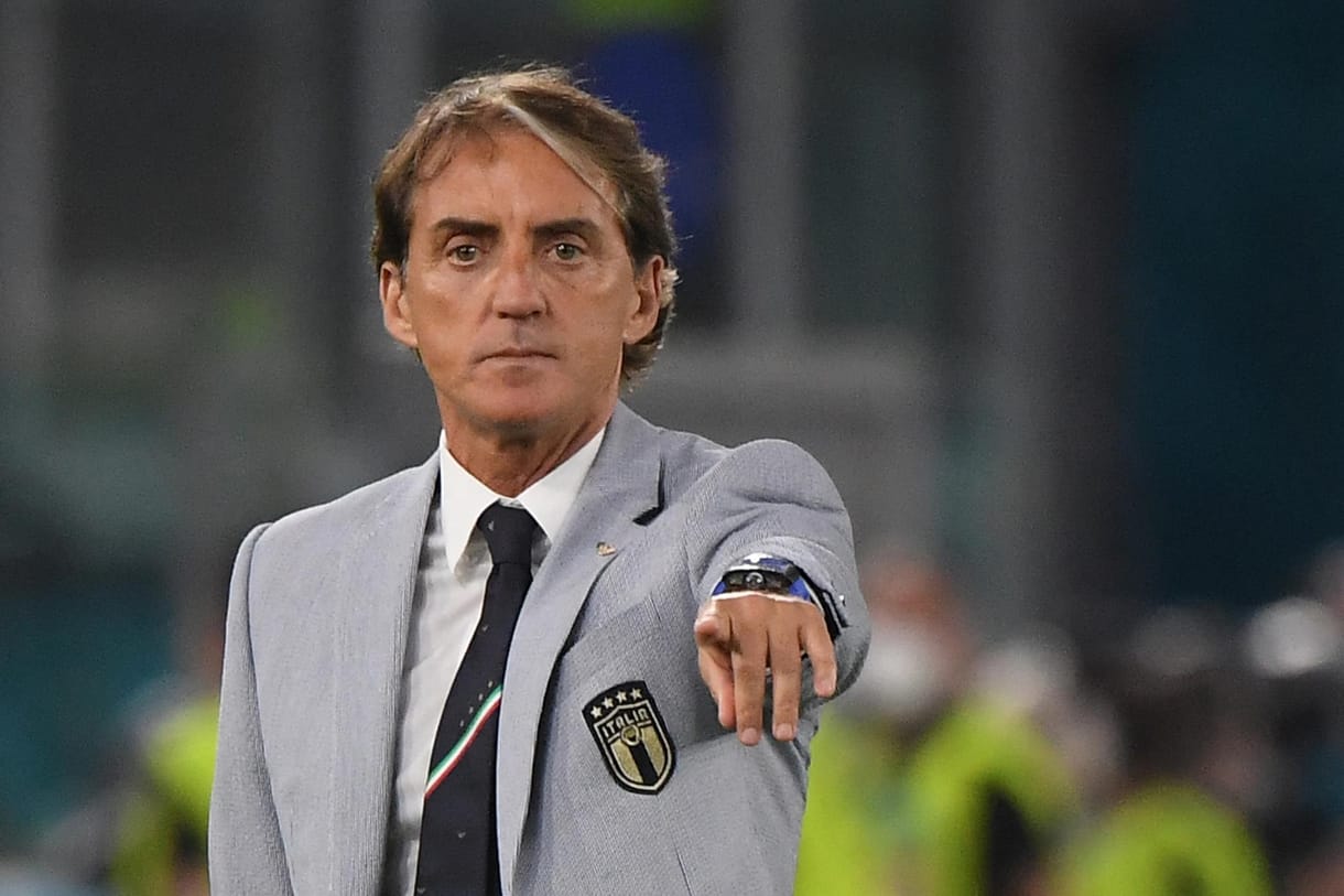 Távozik Roberto Mancini az olasz válogatott éléről
