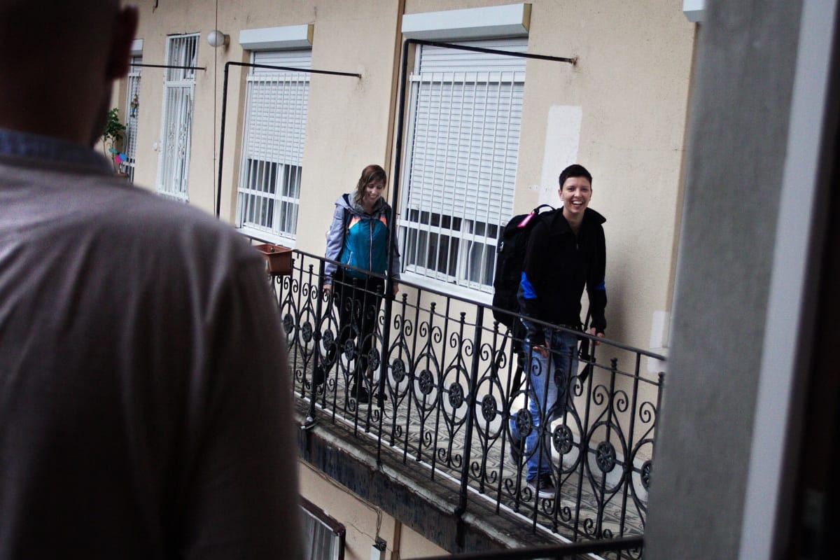 Itt vannak a pontos számok: ennyivel olcsóbb az Airbnb, mint a hotel