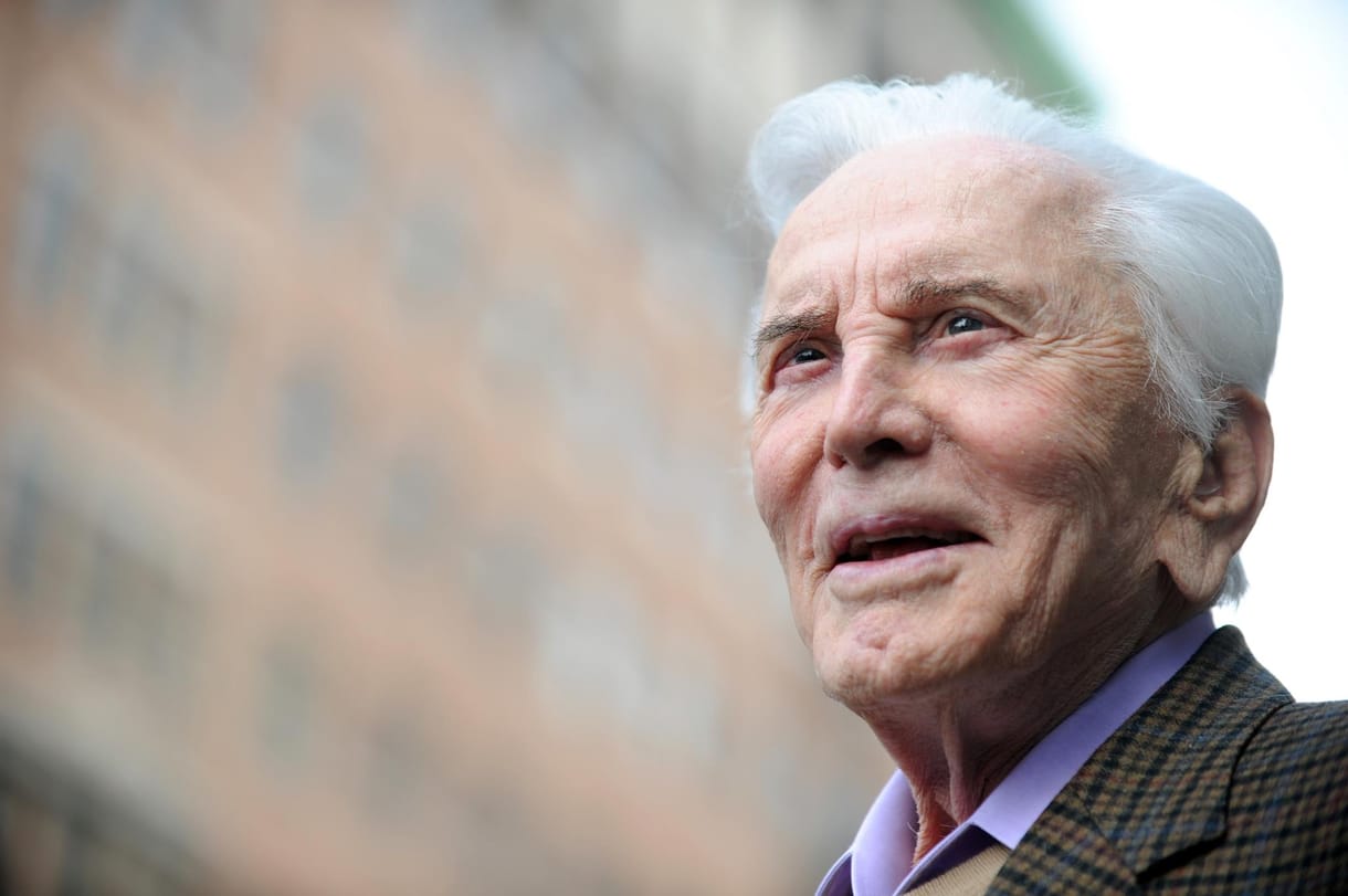 Natalie Wood húga szerint Kirk Douglas megerőszakolta nővérét