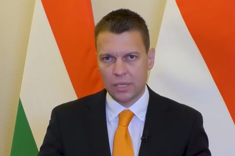 Menczer az ukrán nagykövetnek: Megdöbbentő és elfogadhatatlan a Barátság kőolajvezetékre tett ukrán kijelentés