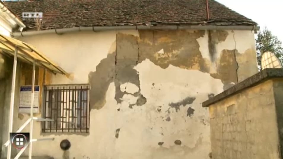 Magyarország 2016: összedőlhet a márfai könyvtár és orvosi rendelő