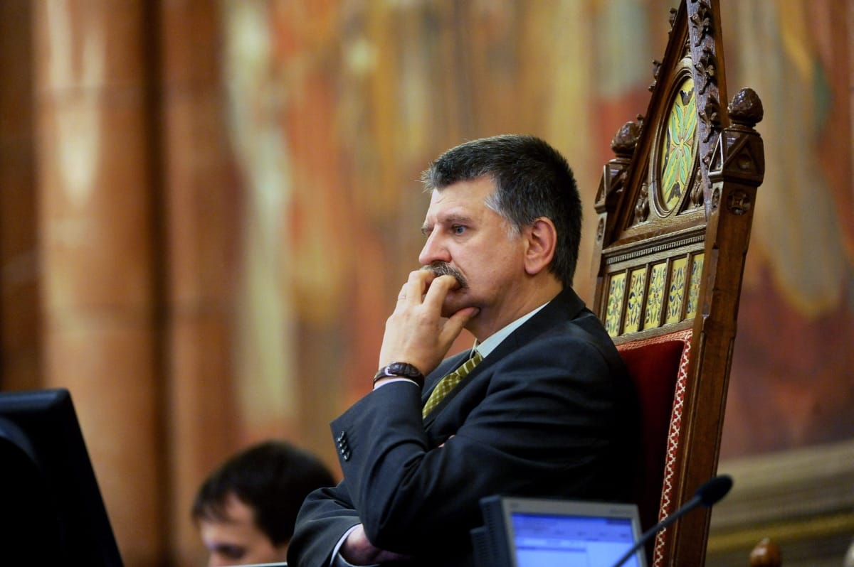 Kövér László megint kitiltott valakit a Parlamentből