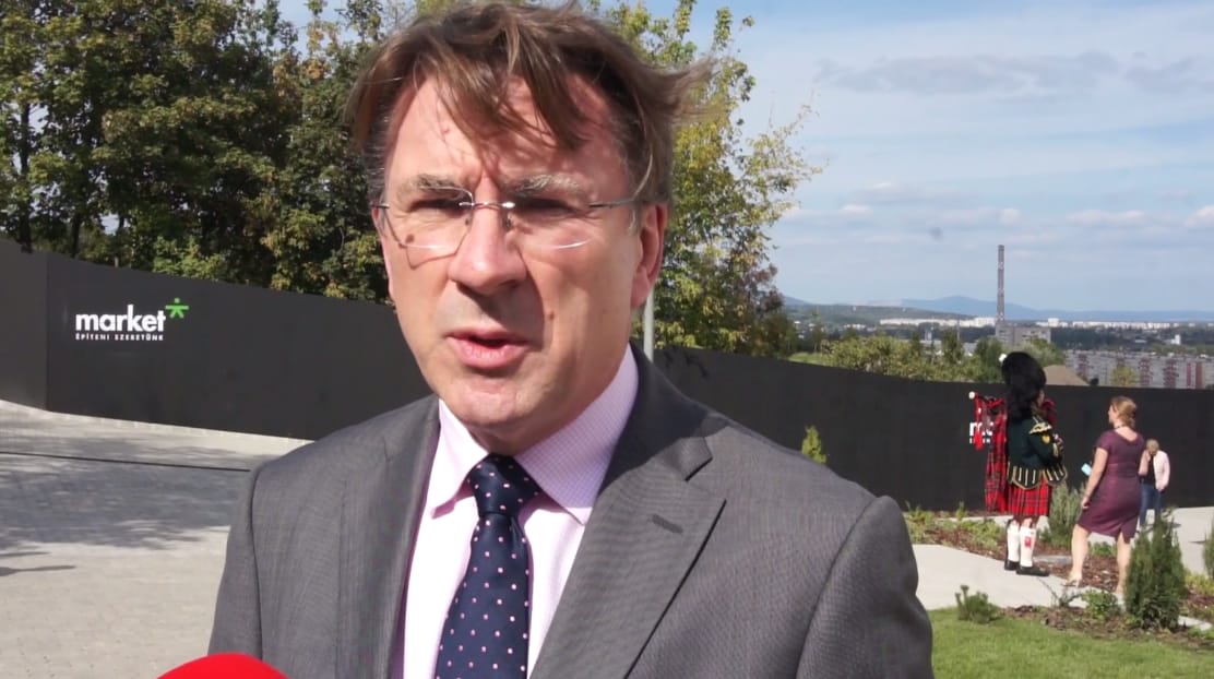 Brit nagykövet: Tisztázzuk, nincsenek no-go zónák nálunk! – videó