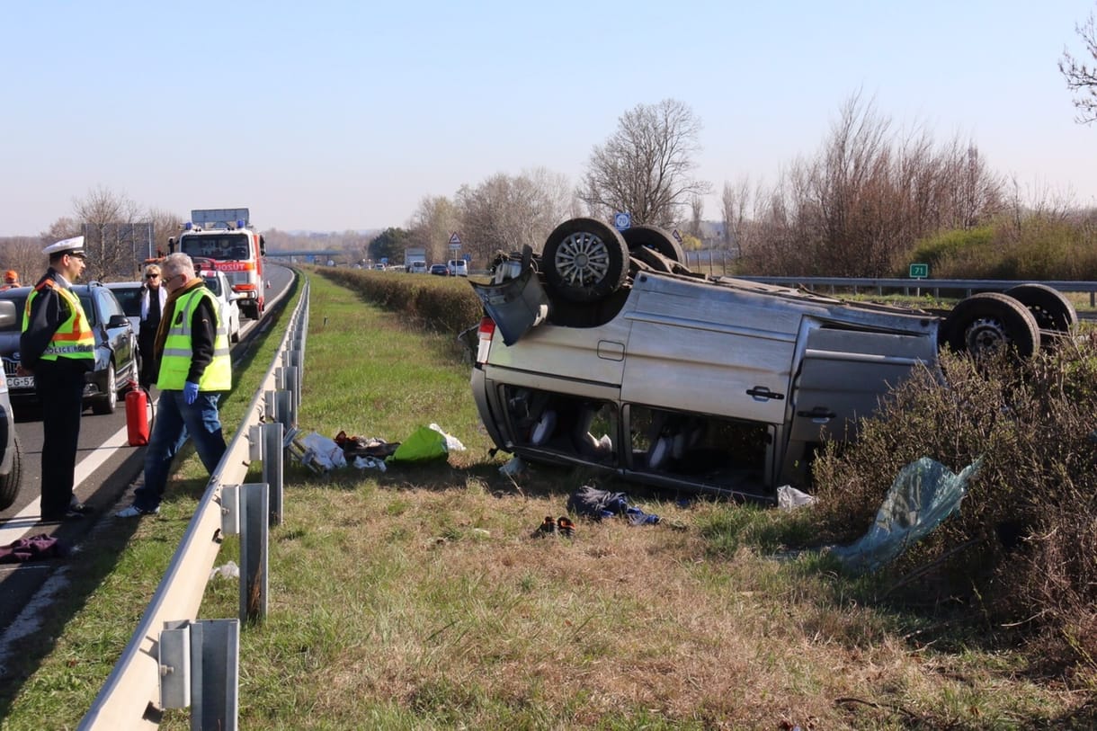 Fotók jöttek az M7-esen történt halálos balesetről