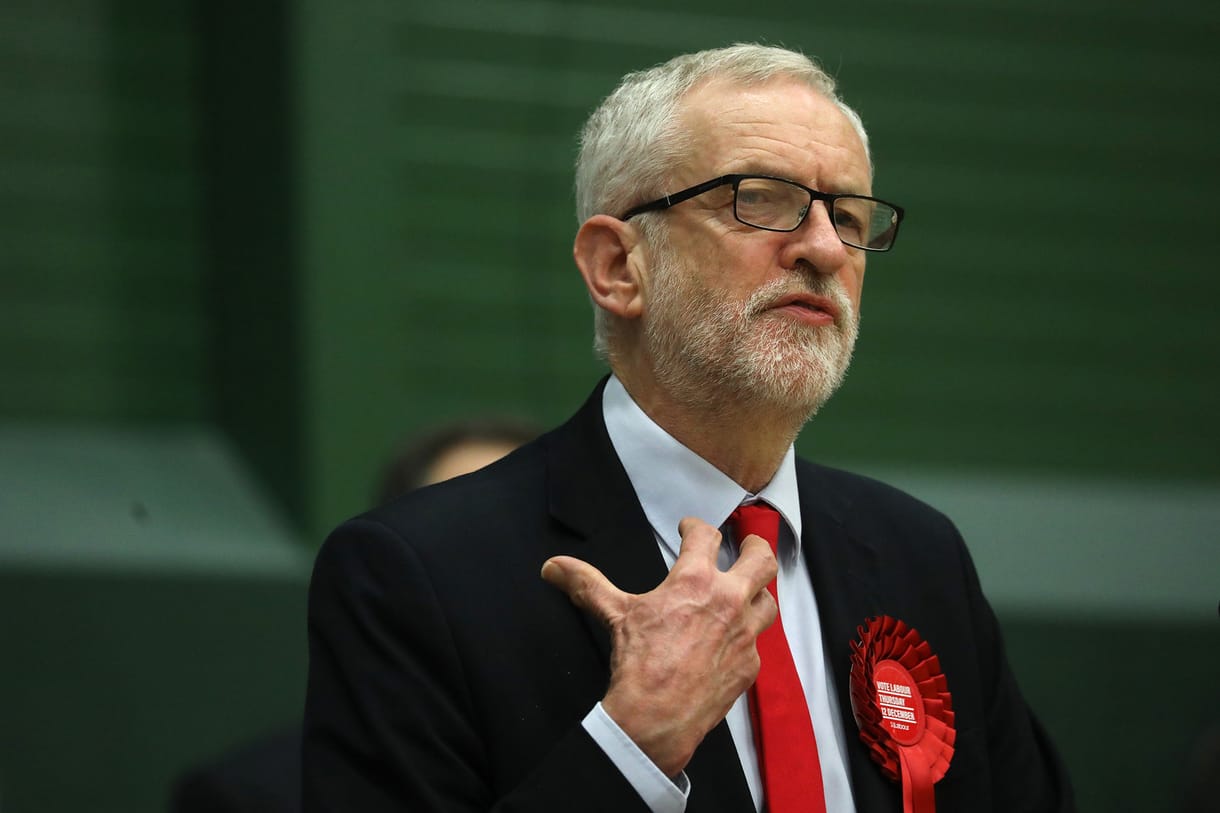 Corbyn Magyarország egykori elnökének nevezte Orbán Viktort