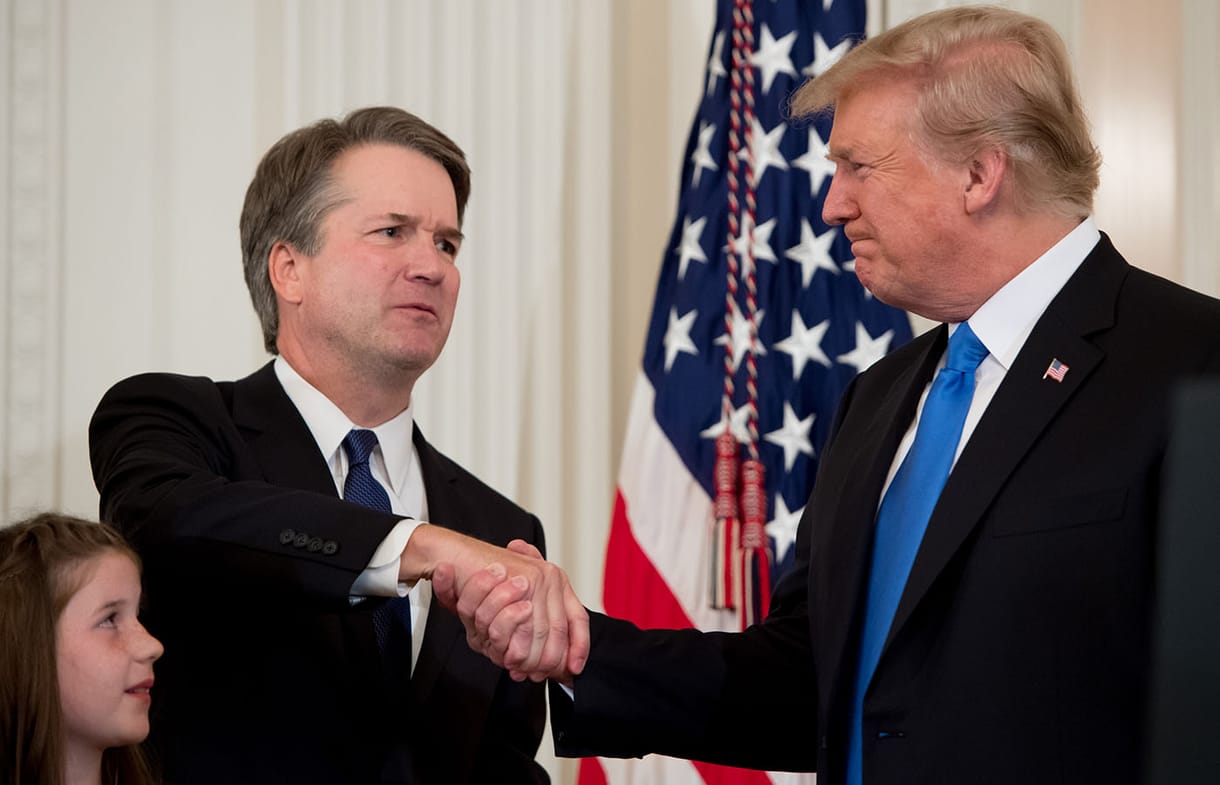 Trump bocsánatot kért a szexuális erőszakkal megvádolt főbírótól
