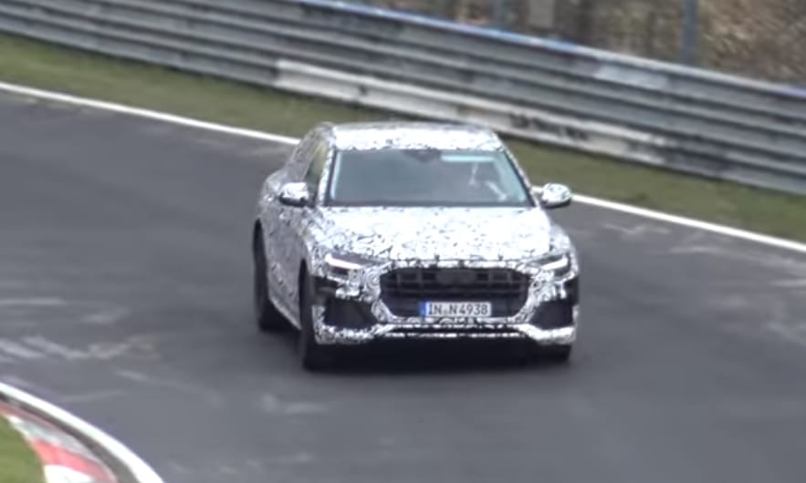Kémvideó: így száguld a jövőre érkező Audi Q8