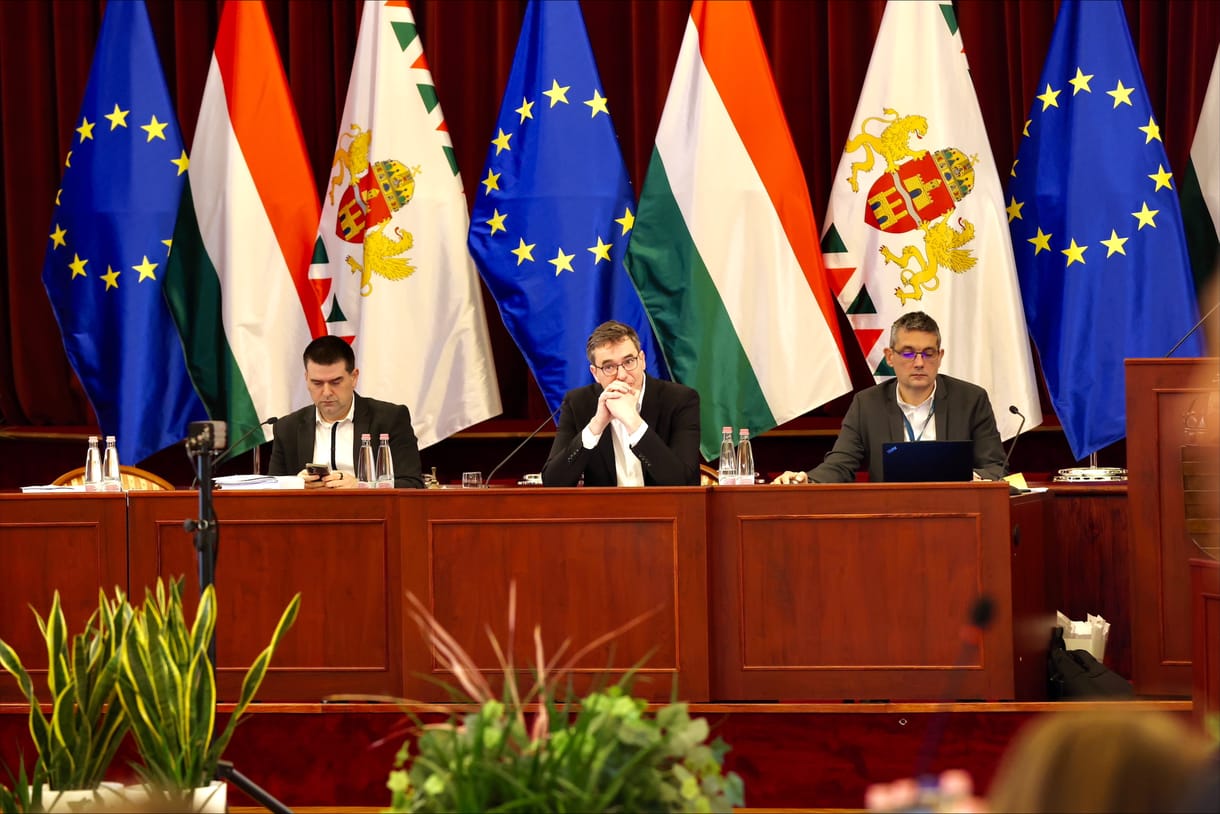A fideszes képviselők is kiálltak a sajtószabadság mellett a Fővárosi Közgyűlésben