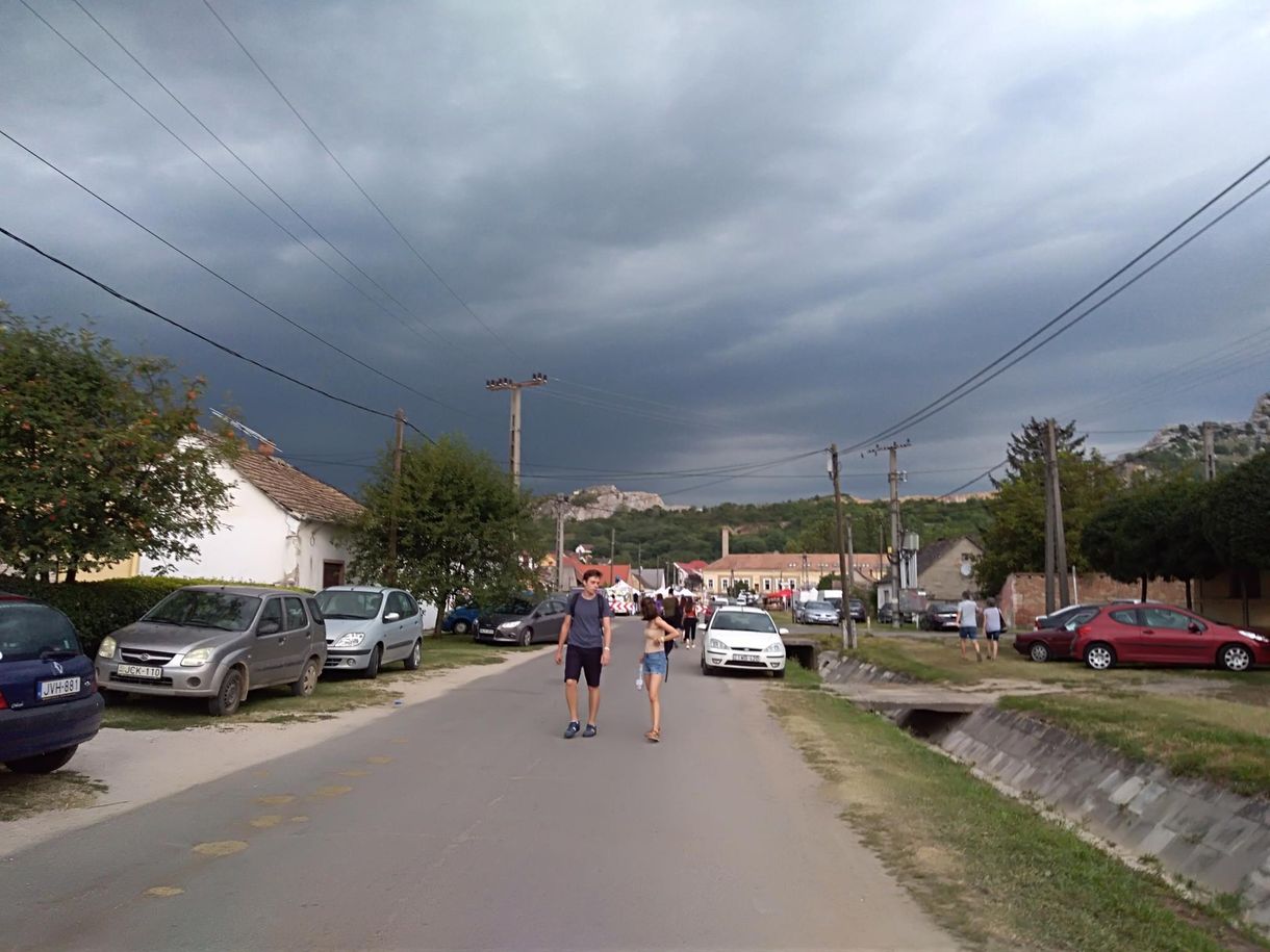 Szombaton is bárhol lehetnek zivatarok
