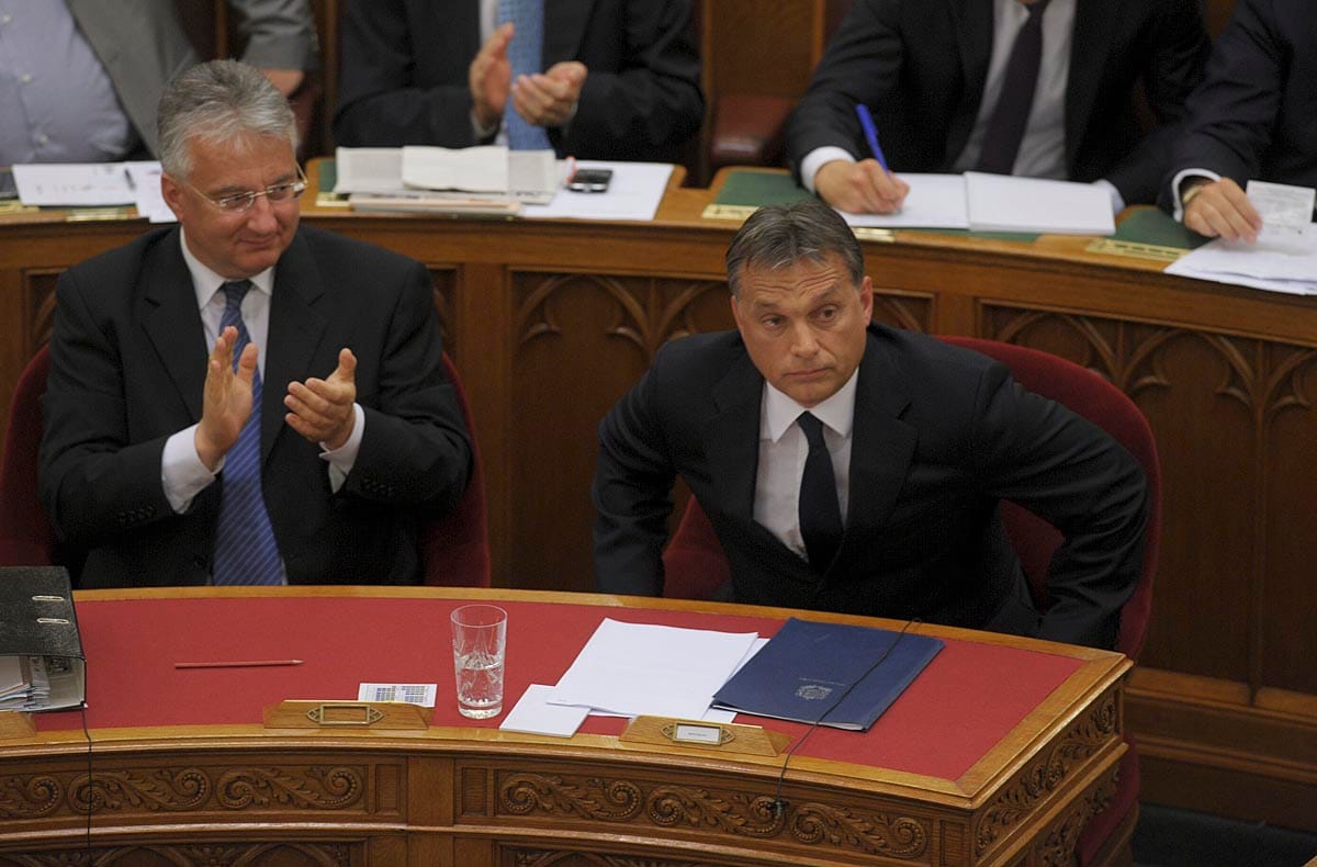 Index: előre tudja a kormány, hogy elkaszálják a végtörlesztéses javaslatot
