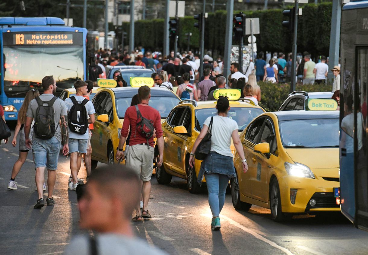 A kirobbant taxisháború valódi okai