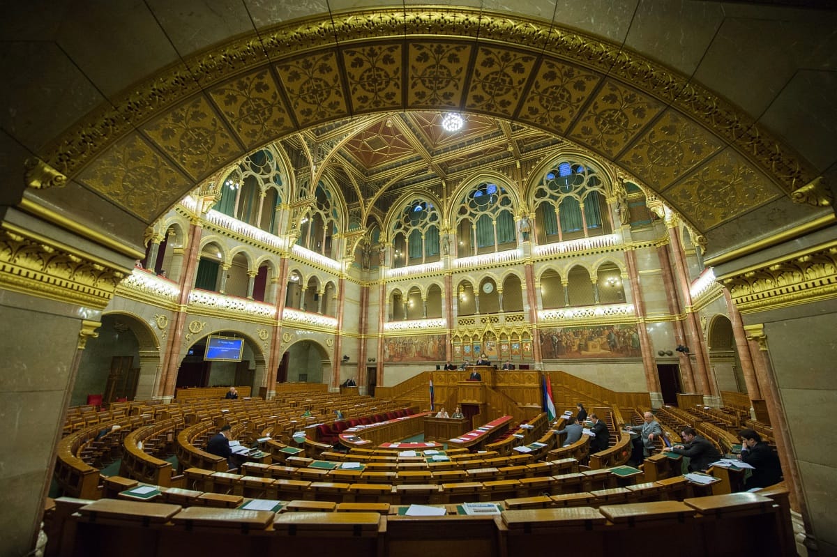 A keresztényüldözéstől zengett a parlament