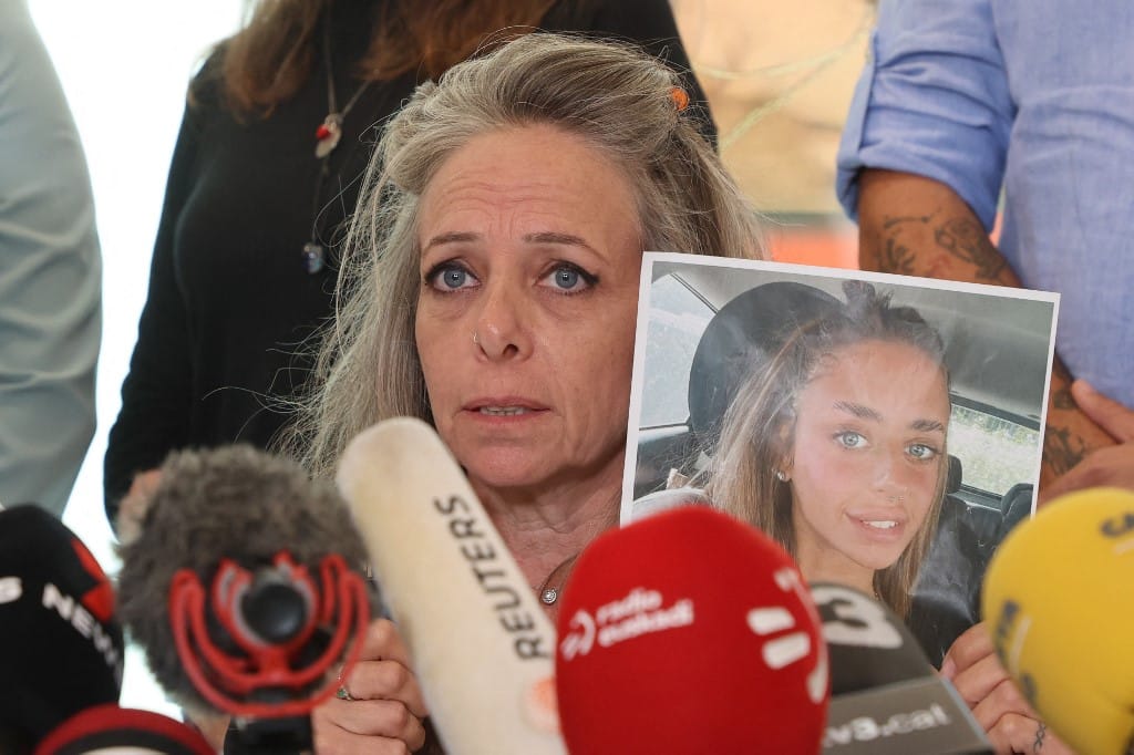 A Hamász tíz nappal az elrablása után közölt videót egy fiatal izraeli túszról