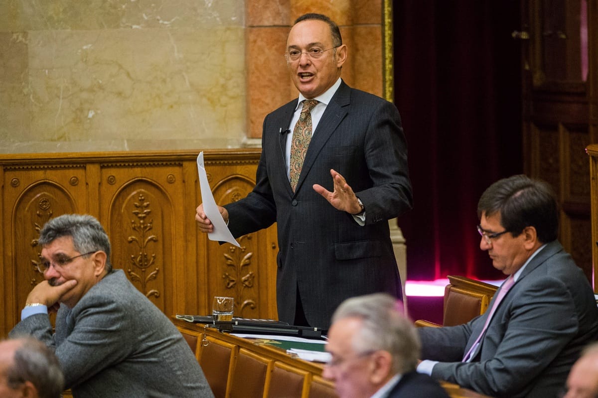Baja Ferenc: Fidesz-támogatással indult a Heti Válasz 
