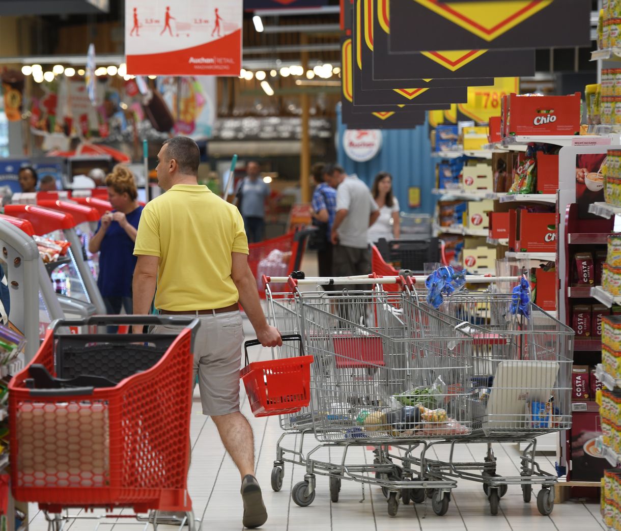 Önként csökkenti egyes drogériai termékek árát a Lidl és az Auchan