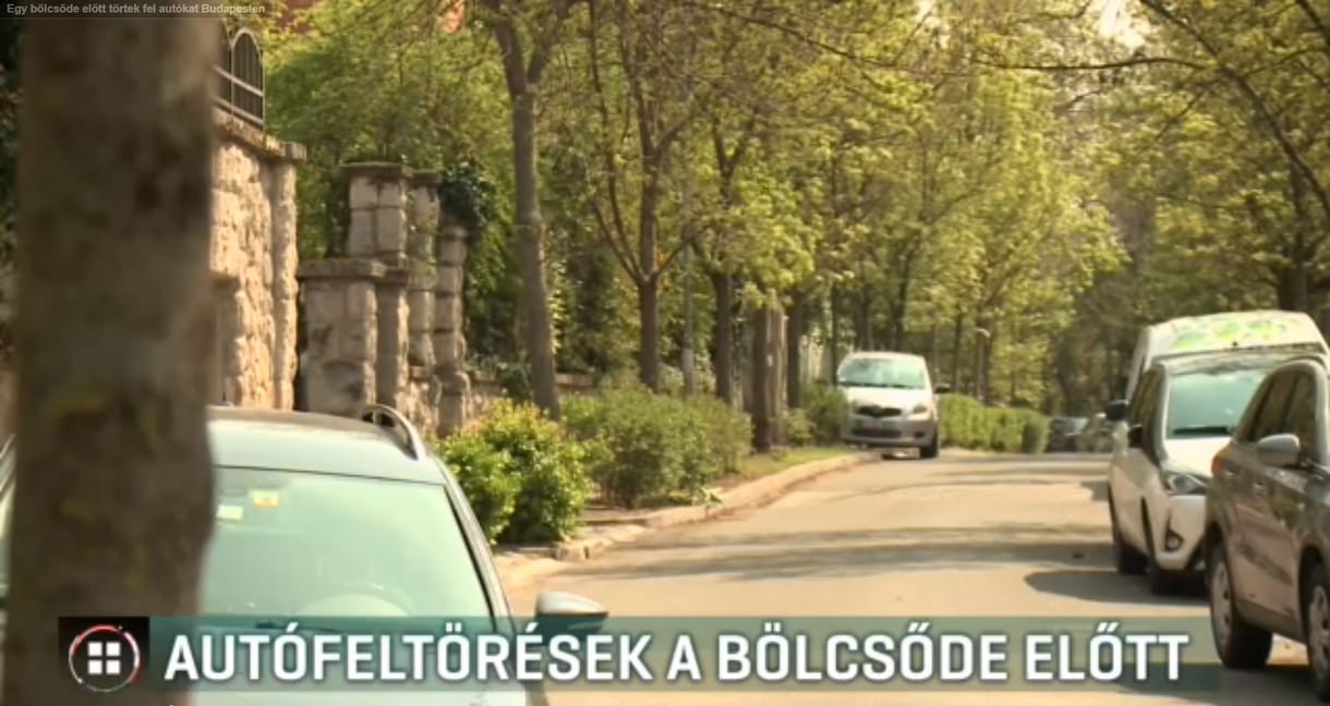 Feltörtek két autót egy budapesti bölcsőde előtt