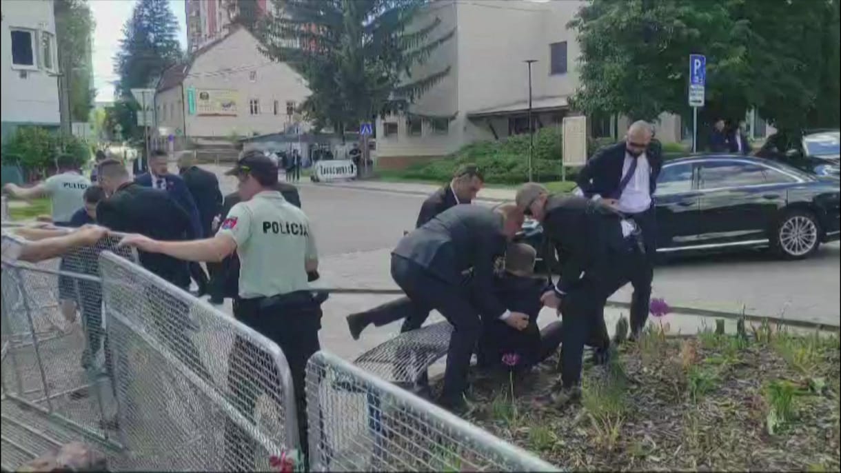 Megszűnt az eljárás a meglőtt Fico testőrei ellen