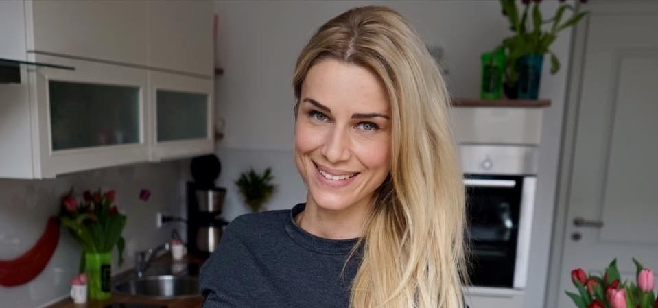 Az Insta sztárja lett a fitt német-magyar rendőrlány