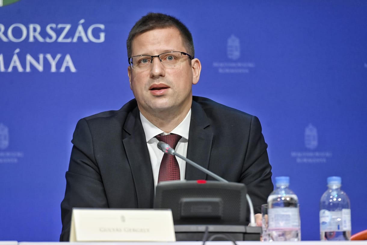 Gulyás Gergelyt is kihallgatta tanúként az ügyészség