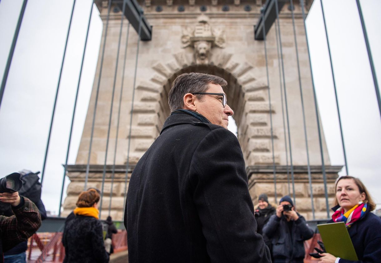 Tóta W.: A nadrágba bújt soft power