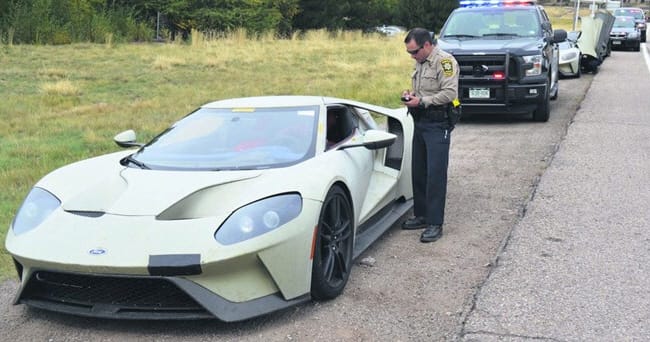 Még meg se jelent a Ford új szupersportautója, de már megbírságolták a rendőrök