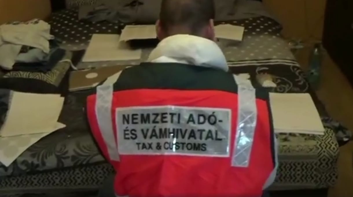 Százmilliós bírságot szabott ki a NAV egy kamutevékenységet végző őrző-védő cégre
