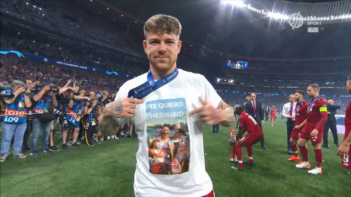 A Liverpool BL-győztes spanyolja pólóján üzent az elhunyt Reyesnek