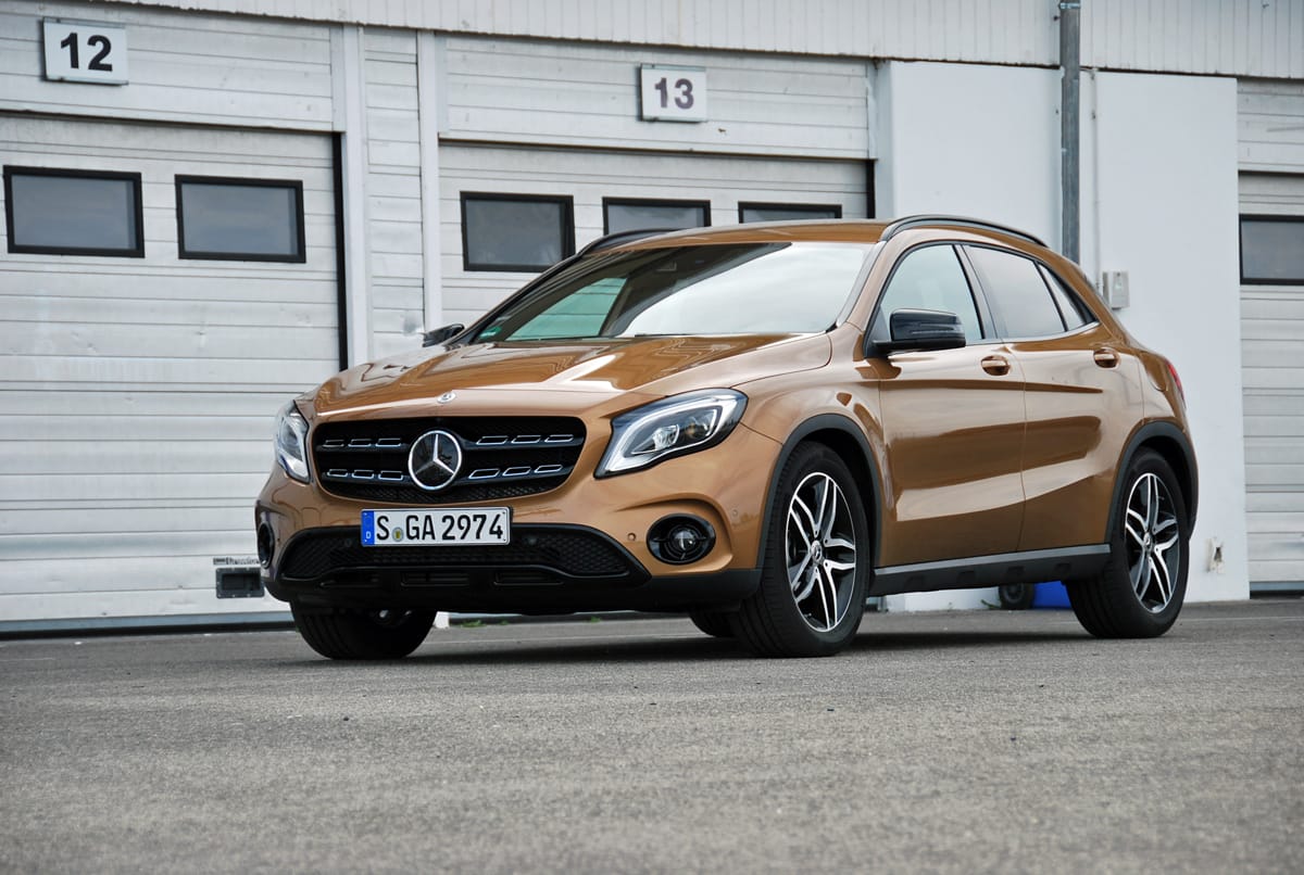 Mercedes GLA-teszt: prémiumnak látszó valóság