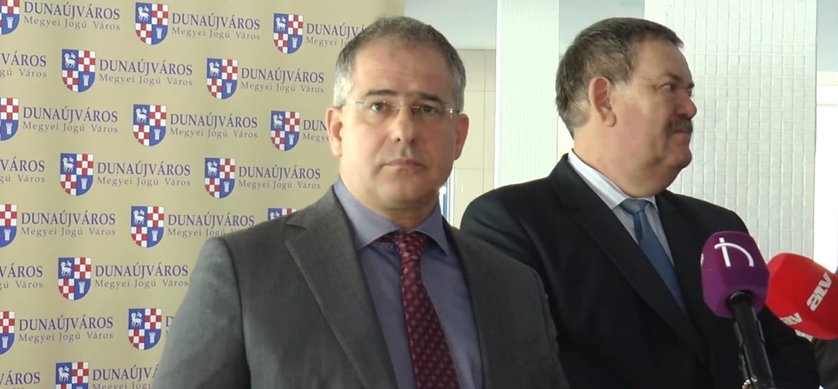Nemcsak Kósa menekül: a Fidesz sem megy el a csengeri háztartásbeli miatt összehívott bizottsági ülésre