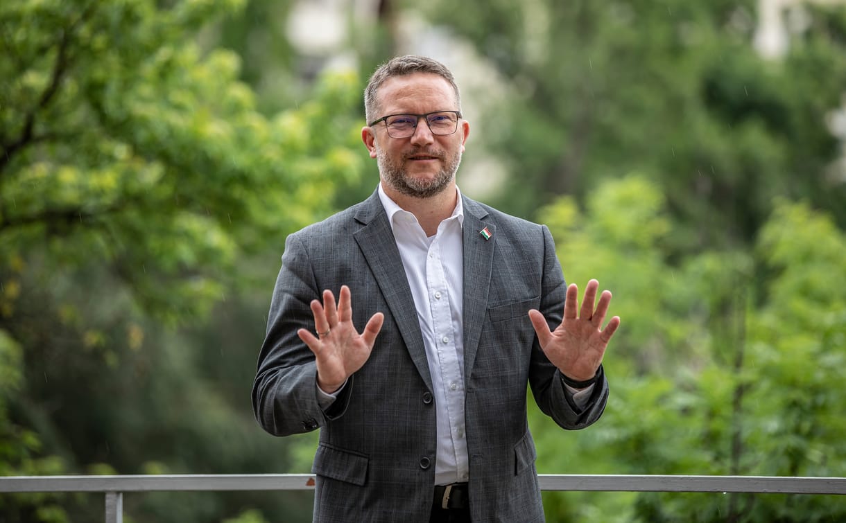 Ujhelyi: Az uniós biztos levele bizonyítja Orbánék „bődületesen hazug